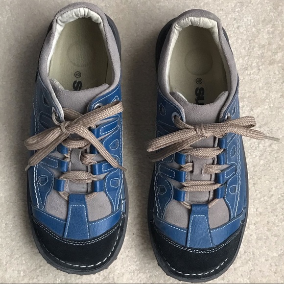 SOLD SUSST Leather Black & Blue Suede SOLD - Picture 2 of 8